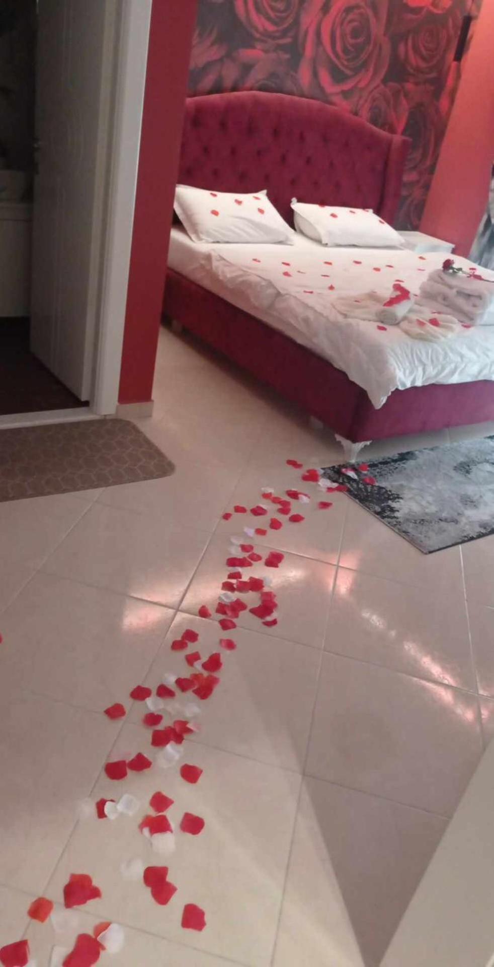 Ajilin Hotel Rooms Korcza Zewnętrze zdjęcie