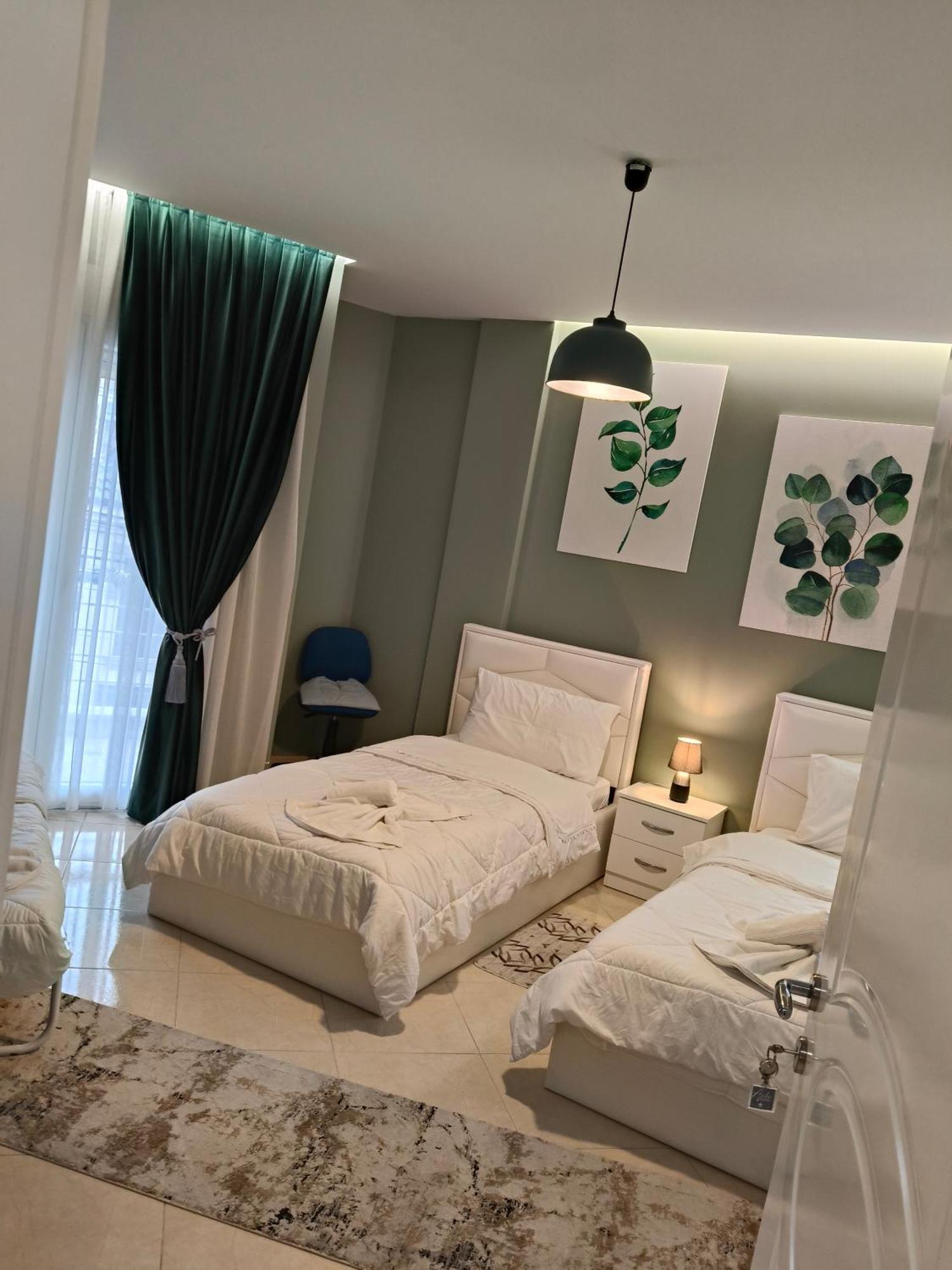Ajilin Hotel Rooms Korcza Pokój zdjęcie